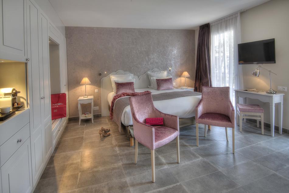 Bastide de l'Oliveraie - Rooms & Suites