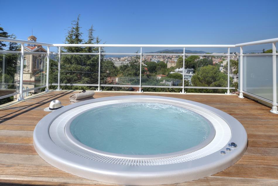 Bastide de l'Oliveraie - Swimming pool